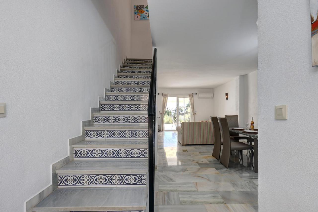 Quaint 2 Bedroom Townhouse With Pool Close To Sea! Benalmádena Εξωτερικό φωτογραφία
